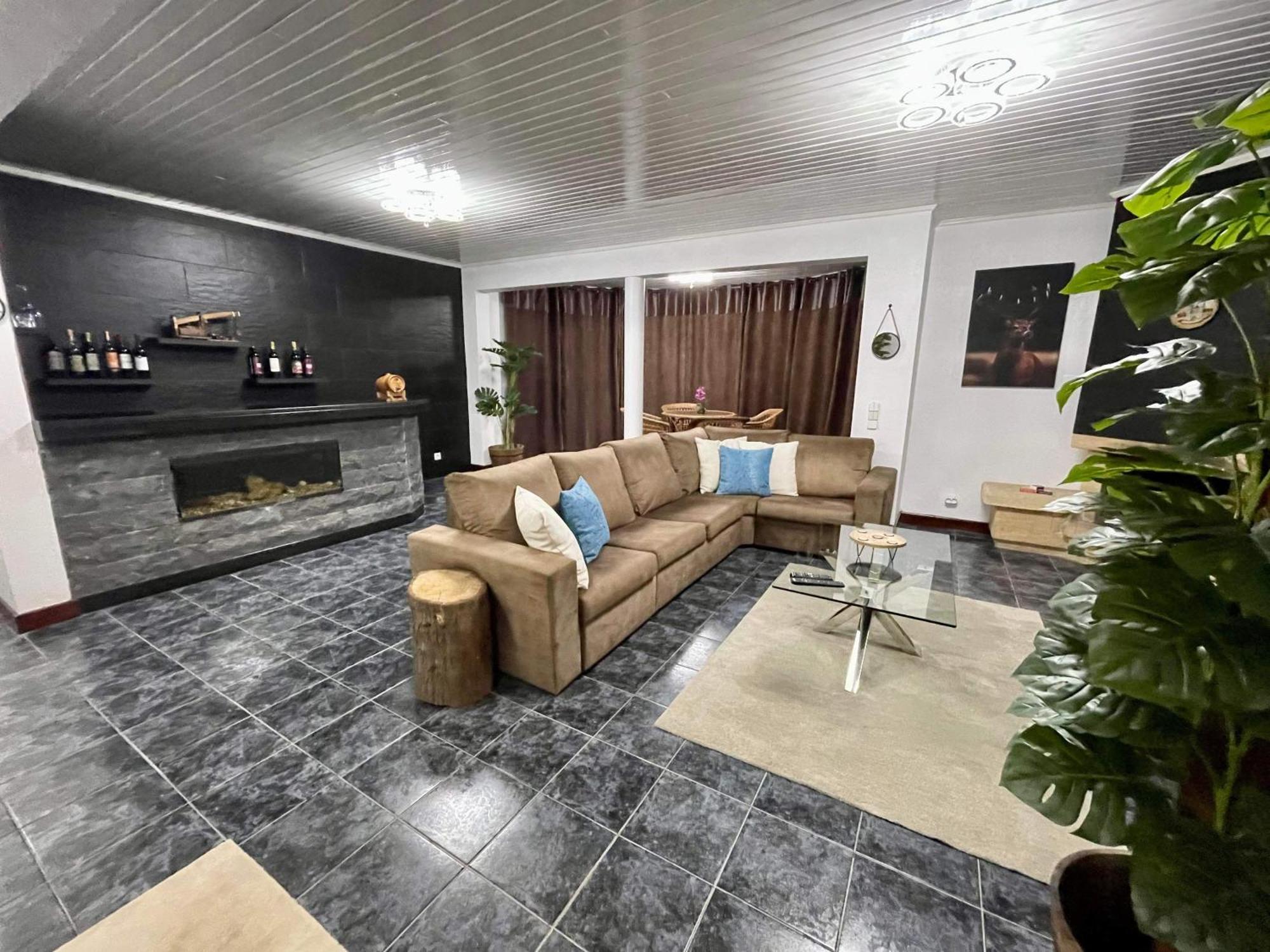 Hollywood Villa Campanario Luaran gambar